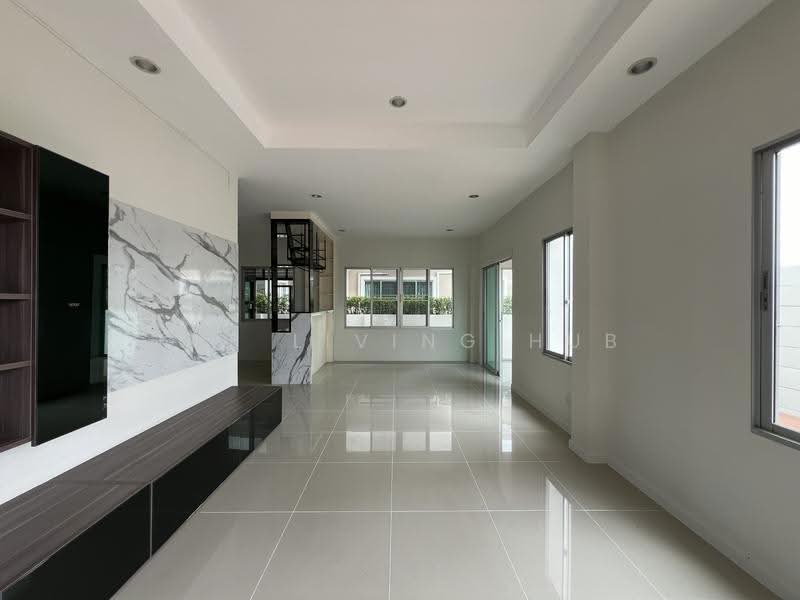 Villa Nova Watcharapol-Saimai, Bangkok, Sai Mai Road, Sai Mai, Bangkok, 5 Bedrooms, 300 sqm, Single Detached House For Sale, by THE LIVING HUB, 500657954 - DDproperty.com