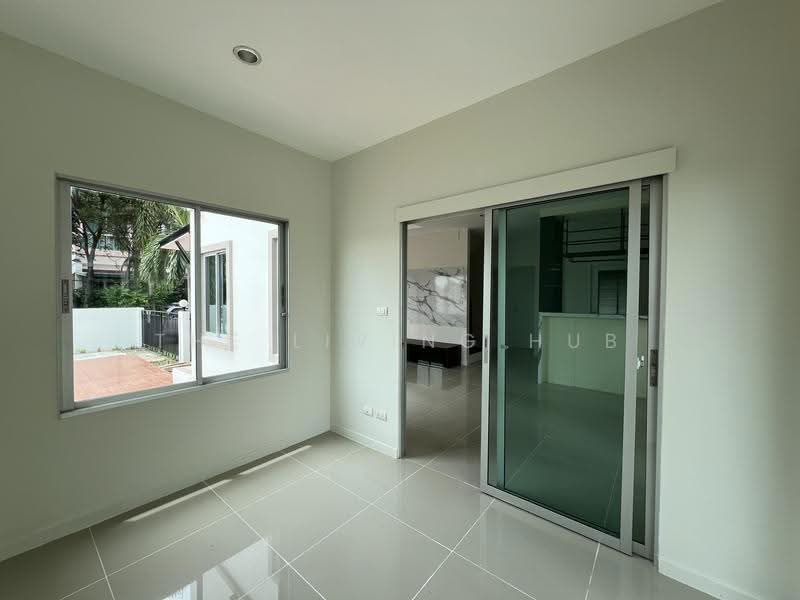 Villa Nova Watcharapol-Saimai, Bangkok, Sai Mai Road, Sai Mai, Bangkok, 5 Bedrooms, 300 sqm, Single Detached House For Sale, by THE LIVING HUB, 500657954 - DDproperty.com