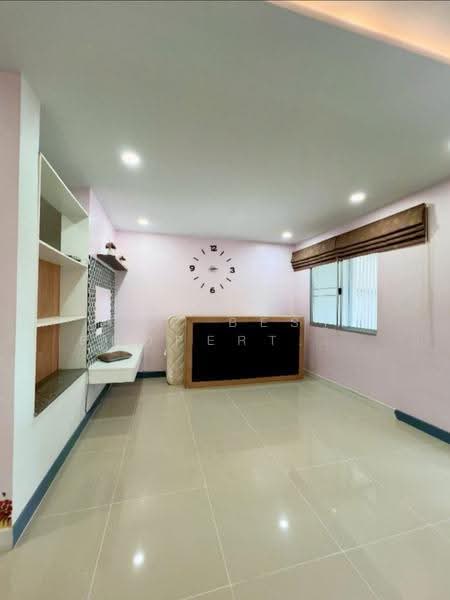 ศุภาลัย โนโว วิลล์ ลำลูกกา คลอง2 (Novo Ville Lumlukka Klong 2), Pathum Thani, Khu Khot, Lam Luk Ka, Pathum Thani, 3 Bedrooms, 100 sqm, Townhouse For Sale, by The Best Property นิว, 500658030 - DDproperty.com