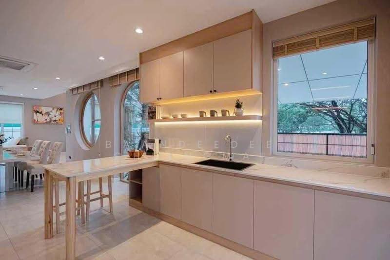 Luxury Pool Villa for Rent near Big C Mae Hia, Chiang Mai Rental Price: 120,000 THB / month No.9P031, Chiang Mai, Mae Hia, Muang Chiang Mai, Chiang Mai, 4 Bedrooms, 450 sqm, Single Detached House For Rent, by Baandeedee Chiangmai, 500658080 - DDproperty.com