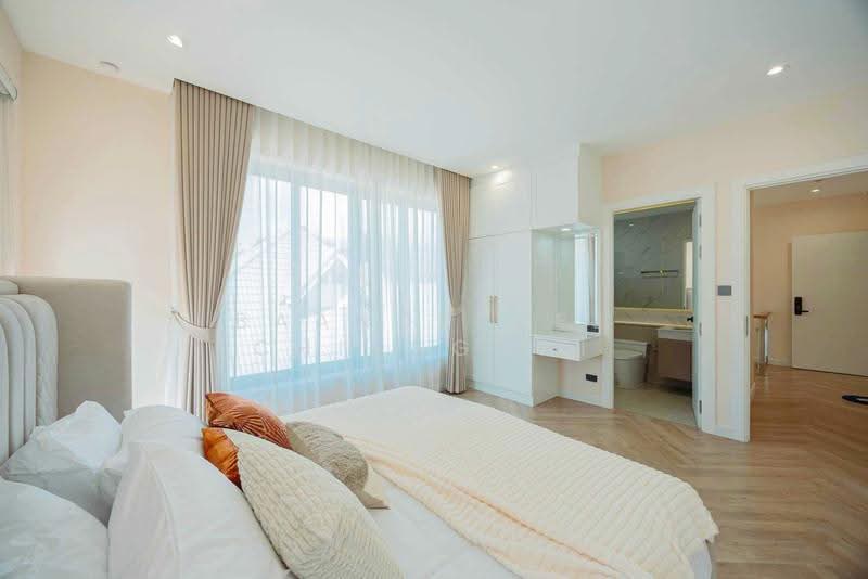 Luxury Pool Villa for Rent near Mae Hia Market, Chiang Mai Rental Price: 150,000 THB /month No.9P032, Chiang Mai, Mae Hia, Muang Chiang Mai, Chiang Mai, 4 Bedrooms, 400 sqm, Single Detached House For Rent, by Baandeedee Chiangmai, 500658112 - DDproperty.com