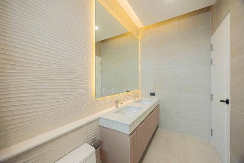Luxury Pool Villa for Rent near Mae Hia Market, Chiang Mai Rental Price: 150,000 THB /month No.9P032, Chiang Mai, Mae Hia, Muang Chiang Mai, Chiang Mai, 4 Bedrooms, 400 sqm, Single Detached House For Rent, by Baandeedee Chiangmai, 500658112 - DDproperty.com