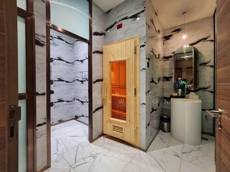 Fynn Asoke, Bangkok, 28 Sukhumvit 10 Alley, Khlong Toei, Bangkok, 1 Bedroom, 41 sqm, Condo For Rent, by Pawanrat Panchawanon, 500658131 - DDproperty.com