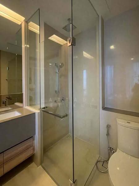 The Esse Asoke, Bangkok, 333 Soi Sukhumvit 21, Sukhumvit Road, Khlongtoei Nua, Watthana, Bangkok, 1 Bedroom, 47 sqm, Condo For Rent, by Pattada Letikul, 500658151 - DDproperty.com