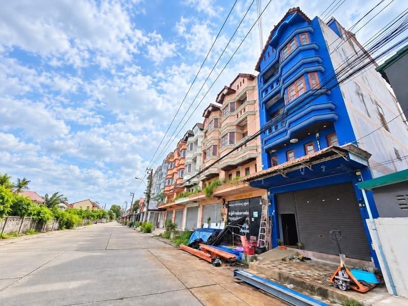 หมู่บ้านทาวน์แอนด์คันทรี, กรุงเทพ, หนองจอก, กรุงเทพ, 70 ตร.ม., ตึกแถว-อาคารพาณิชย์ ขาย, โดย ภัทรนัน อิศรางกูร ณ อยุธยา, 500658165 - DDproperty.com