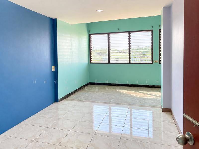 หมู่บ้านทาวน์แอนด์คันทรี, กรุงเทพ, หนองจอก, กรุงเทพ, 70 ตร.ม., ตึกแถว-อาคารพาณิชย์ ขาย, โดย ภัทรนัน อิศรางกูร ณ อยุธยา, 500658165 - DDproperty.com