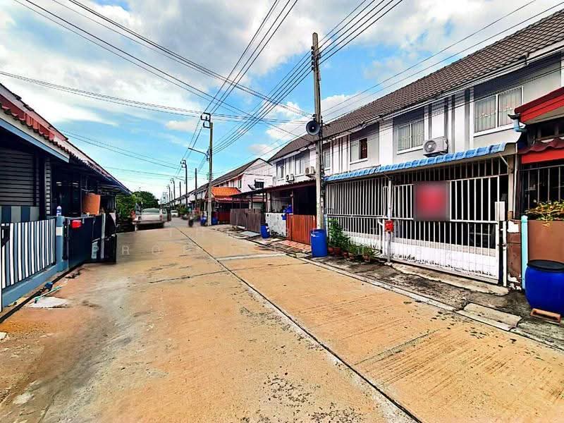 Pruksa 59/2 Sukhumvit-Bangpoo : พฤกษา 59/2 สุขุมวิท - บางปู , สมุทรปราการ, ถนนสุขุมวิทเก่า, ท้ายบ้านใหม่, เมืองสมุทรปราการ, สมุทรปราการ, 100 ตร.ม., ทาวน์เฮ้าส์ ขาย, โดย The Best Property ปาล์ม, 500658303 - DDproperty.com