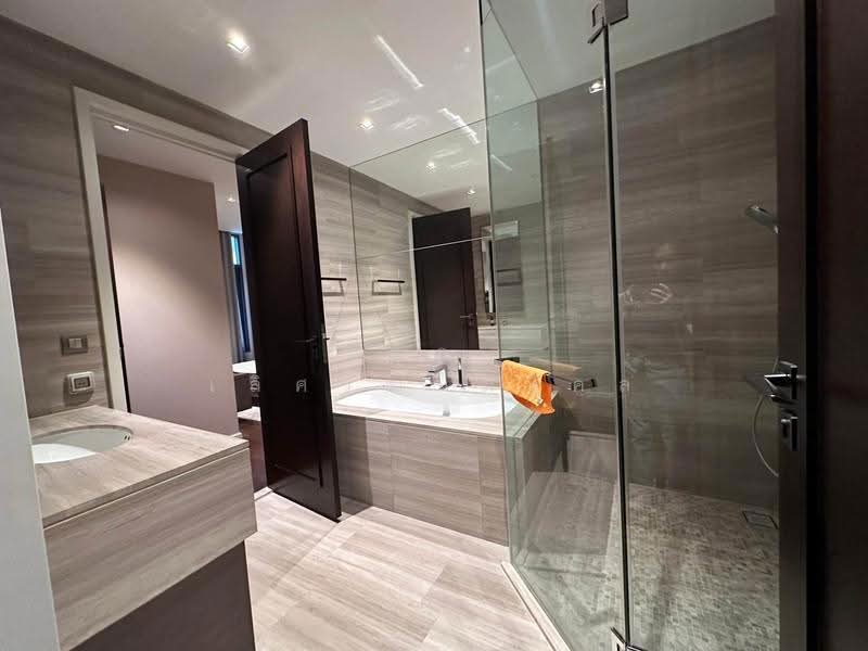The Diplomat 39, Bangkok, 18 Soi Sukhumvit 39, Sukhumvit Road, Khlong Tan Nua, Watthana, Bangkok, 1 Bedroom, 54 sqm, Condo For Rent, by ไพลิน เลิศวัฒนมงคล, 500658356 - DDproperty.com