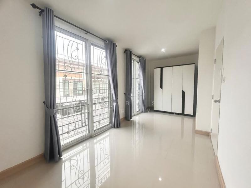 ธดารัล ทาวน์โฮม, Chon Buri (Pattaya), Bo Win, Si Racha, Chon Buri (Pattaya), 3 Bedrooms, 100 sqm, Townhouse For Sale, by The Best Property นุช, 500658391 - DDproperty.com
