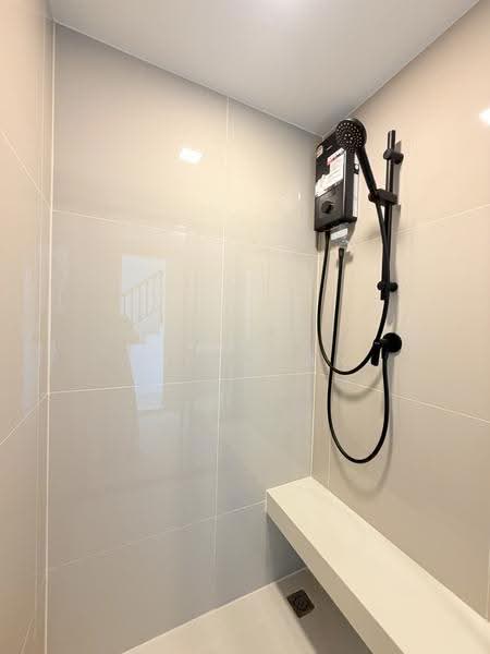 Quintara MHyโDEN Pho Nimit, Bangkok, 61 Krung Thonburi Road, Bukkalo, Thon Buri, Bangkok, 1 Bedroom, 42 sqm, Condo For Rent, by Win Chan, 500658438 - DDproperty.com
