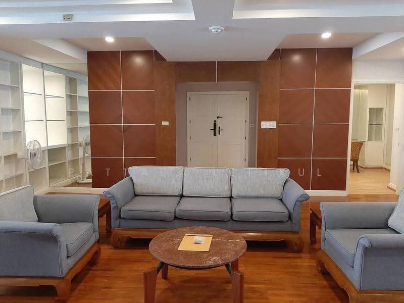 President Park Sukhumvit 24, Bangkok, 99 Sukhumvit 24 Alley, Khlongtoei Nua, Watthana, Bangkok, 3 Bedrooms, 260 sqm, Condo For Rent, by Pattada Letikul, 500658612 - DDproperty.com