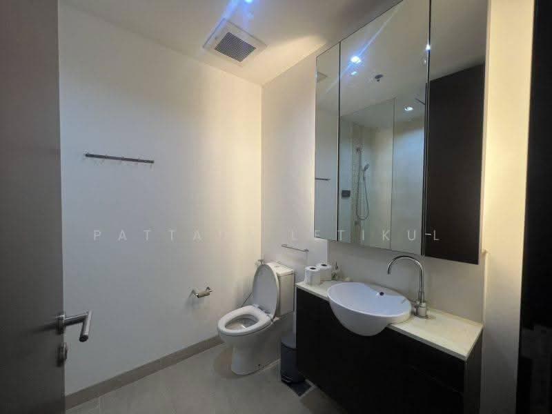 The Lofts Yennakart, Bangkok, 366 ์Soi Nang Linchi Yenakat Road, Chong Nonsi, Yan Nawa, Bangkok, 2 Bedrooms, 68 sqm, Condo For Sale, by Pattada Letikul, 500658639 - DDproperty.com
