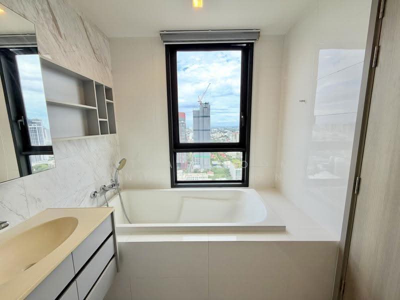 HQ Thonglor by Sansiri, Bangkok, Sukhumvit Road, Khlong Tan Nua, Watthana, Bangkok, 2 Bedrooms, 80 sqm, Condo For Rent, by Kitsadapoom Wanpholthong, 500658680 - DDproperty.com