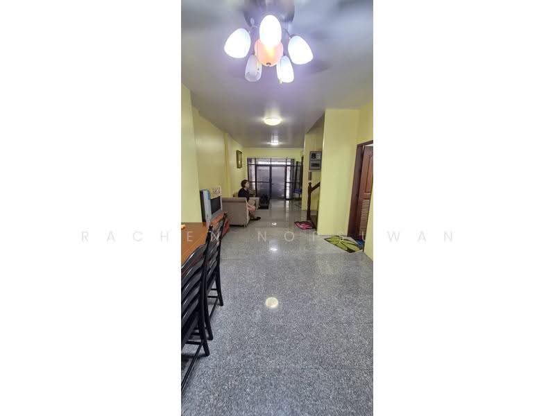 Sriwara Town in Town, Bangkok, Sriwara Road, Phlapphla, Wang Thonglang, Bangkok, 4 Bedrooms, 380 sqm, Townhouse For Sale, by Rachen Nopsuwan, 500658779 - DDproperty.com