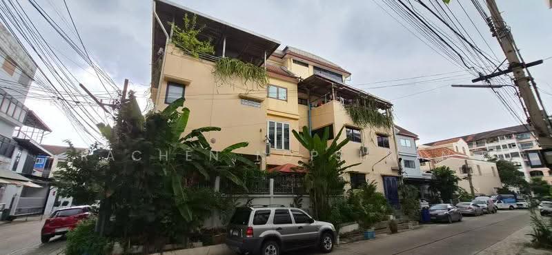 Sriwara Town in Town, Bangkok, Sriwara Road, Phlapphla, Wang Thonglang, Bangkok, 5 Bedrooms, 850 sqm, Townhouse For Sale, by Rachen Nopsuwan, 500658881 - DDproperty.com