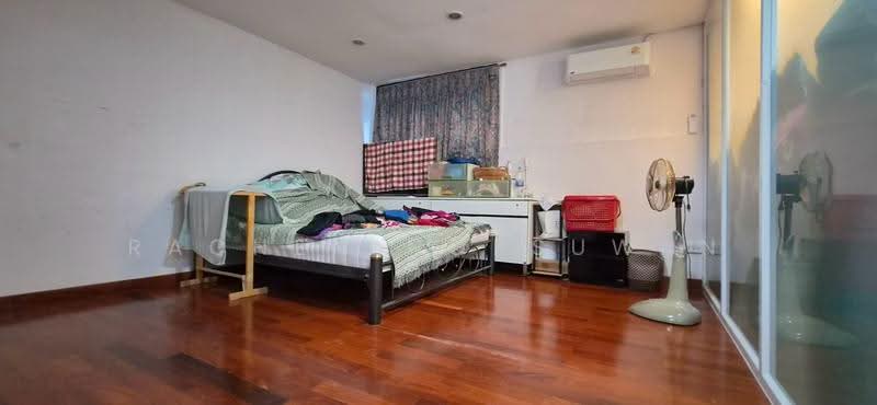 Sriwara Town in Town, Bangkok, Sriwara Road, Phlapphla, Wang Thonglang, Bangkok, 5 Bedrooms, 850 sqm, Townhouse For Sale, by Rachen Nopsuwan, 500658881 - DDproperty.com
