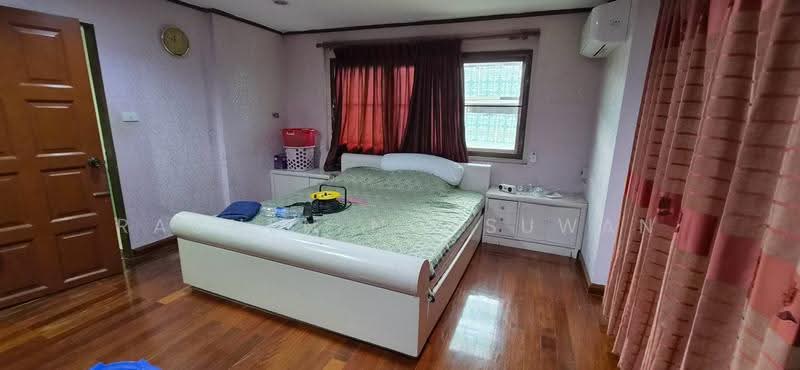 Sriwara Town in Town, Bangkok, Sriwara Road, Phlapphla, Wang Thonglang, Bangkok, 5 Bedrooms, 850 sqm, Townhouse For Sale, by Rachen Nopsuwan, 500658881 - DDproperty.com
