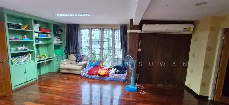 Sriwara Town in Town : ศรีวรา ทาวน์อินทาวน์, กรุงเทพ, ถนน ศรีวรา, พลับพลา, วังทองหลาง, กรุงเทพ, 850 ตร.ม., ทาวน์เฮ้าส์ ขาย, โดย Rachen Nopsuwan, 500658881 - DDproperty.com