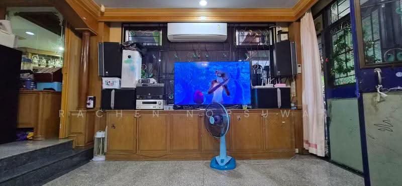 Sriwara Town in Town, Bangkok, Sriwara Road, Phlapphla, Wang Thonglang, Bangkok, 5 Bedrooms, 850 sqm, Townhouse For Sale, by Rachen Nopsuwan, 500658881 - DDproperty.com