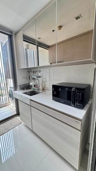 The Room BTS Wongwianyai, Bangkok, 44  KrungThonBuri Road, Khlong Ton Sai, Khlong San, Bangkok, 1 Bedroom, 60 sqm, Condo For Rent, by Rattanaporn Khamlit, 500658892 - DDproperty.com