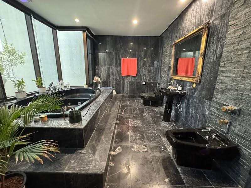 Supalai Place Sukhumvit 39 : ศุภาลัย เพลส สุขุมวิท 39, กรุงเทพ, 175-179 ซอยสุขุมวิท 39 ถนนสุขุมวิท แขวงคลองตันเหนือ เขตวัฒนา กรุงเทพมหานคร, คลองตันเหนือ, วัฒนา, กรุงเทพ, 490 ตร.ม., คอนโด ขาย, โดย Tanakrit Chotbuddkayan, 500658971 - DDproperty.com