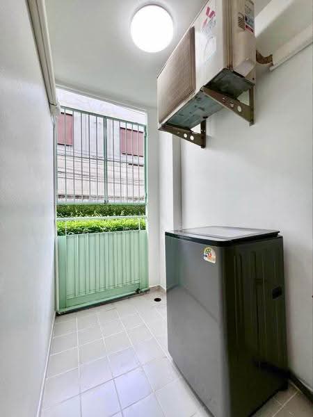 Lumpini Condo Town Bodindecha Ramkhamhaeng, Bangkok, Soi Ramkhamhaeng 43/1, Phlapphla, Wang Thonglang, Bangkok, 1 Bedroom, 28 sqm, Condo For Rent, by Agentbkk, 500659109 - DDproperty.com