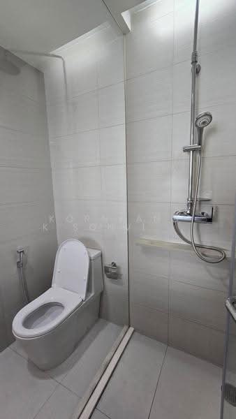 Siri At Sukhumvit, Bangkok, 902 Sukhumvit Road, Phra Kanong, Khlong Toei, Bangkok, 1 Bedroom, 51 sqm, Condo For Sale, by Kornkanok Sonvichai, 500659115 - DDproperty.com