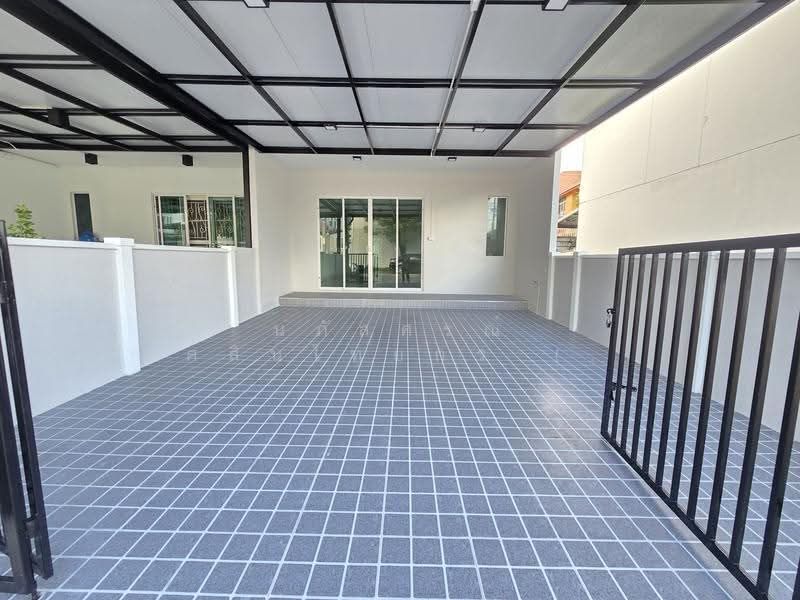 พลีโน่ วงแหวน - รามอินทรา (Pleno Wongwaen-Ramintra), กรุงเทพ, Leab Khlong Song, สามวาตะวันตก, คลองสามวา, กรุงเทพ, 100 ตร.ม., ทาวน์เฮ้าส์ ขาย, โดย นภัสศรณ์ วงศ์สินไทยกร (นันท์), 500659131 - DDproperty.com