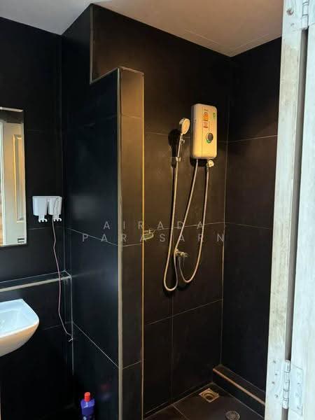 Grand De Ville Srinakarin, Bangkok, Soi Srinakarin 42, Nong Bon, Prawet, Bangkok, 5 Bedrooms, 244 sqm, Townhouse For Rent, by Airada Parasarn, 500659147 - DDproperty.com