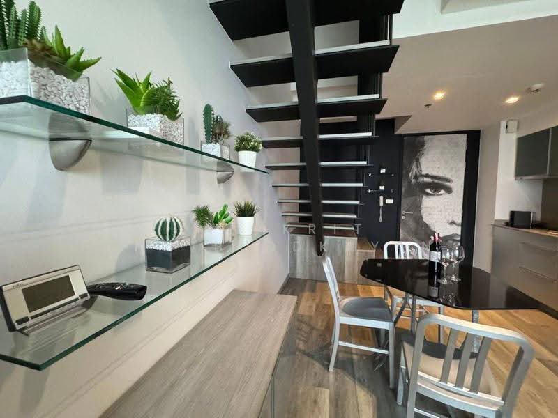 The Lofts Ekkamai, Bangkok, 1415 Sukhumvit Road, Phra Kanong Nua, Watthana, Bangkok, 1 Bedroom, 45 sqm, Condo For Rent, by Tanakrit Chotbuddkayan, 500659182 - DDproperty.com