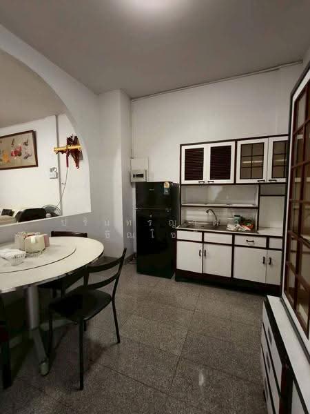 Townhouse Ladprao 62, Bangkok, ลาดพร้าว 62, Wang Thonglang, Bangkok, 3 Bedrooms, 200 sqm, Townhouse For Rent, by ปรินทร์ญาดา ชิณโชติ, 500659226 - DDproperty.com