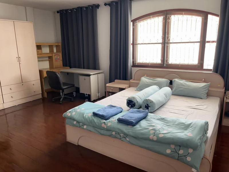 Townhouse Ladprao 62, Bangkok, ลาดพร้าว 62, Wang Thonglang, Bangkok, 3 Bedrooms, 200 sqm, Townhouse For Rent, by ปรินทร์ญาดา ชิณโชติ, 500659226 - DDproperty.com