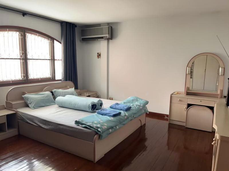 Townhouse Ladprao 62, Bangkok, ลาดพร้าว 62, Wang Thonglang, Bangkok, 3 Bedrooms, 200 sqm, Townhouse For Rent, by ปรินทร์ญาดา ชิณโชติ, 500659226 - DDproperty.com