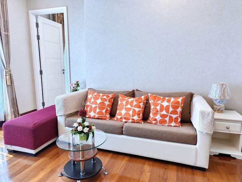 Ivy Sathorn 10, Bangkok, 88 Soi Sathorn 12, Sathorn Road, Silom, Bang Rak, Bangkok, 2 Bedrooms, 68 sqm, Condo For Rent, by Vinit Arora, 500659339 - DDproperty.com