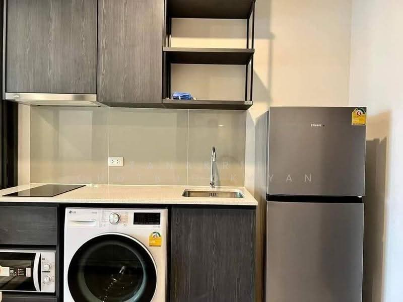 XT Huaikhwang, Bangkok, 244 Ratchadaphisek Road, Huai Khwang, Bangkok, 1 Bedroom, 30 sqm, Condo For Rent, by Tanakrit Chotbuddkayan, 500659522 - DDproperty.com