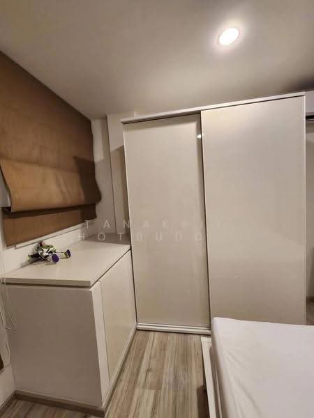 XT Huaikhwang, Bangkok, 244 Ratchadaphisek Road, Huai Khwang, Bangkok, 1 Bedroom, 30 sqm, Condo For Rent, by Tanakrit Chotbuddkayan, 500659522 - DDproperty.com