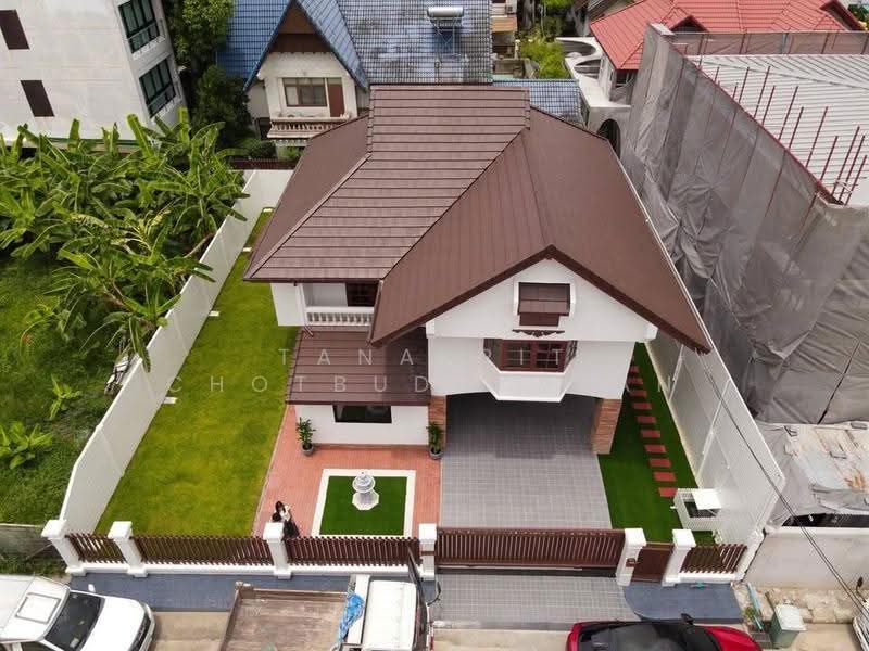 4 BR house, กรุงเทพ, พระบรมมหาราชวัง, พระนคร, กรุงเทพ, 200 ตร.ม., บ้านเดี่ยว ขาย, โดย Tanakrit Chotbuddkayan, 500659525 - DDproperty.com