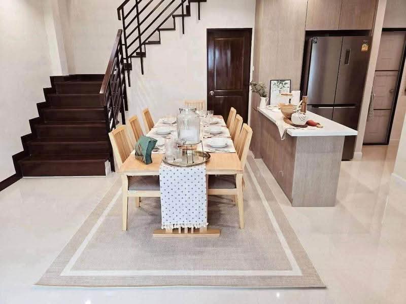 ให้เช่าบ้านเดี่ยว ม.เดอะคอมพลีท ใกล้ J park ศรีราชา, Chon Buri (Pattaya), Surasak, Si Racha, Chon Buri (Pattaya), 3 Bedrooms, 180 sqm, Single Detached House For Rent, by Dusit Saengfa, 500659533 - DDproperty.com