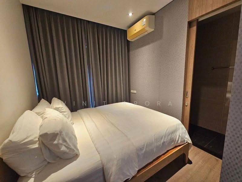 Park Origin Phrom Phong (Park 24), Bangkok, 68 Soi Sukhumvit 24, Khong Tan, Khlong Toei, Bangkok, 2 Bedrooms, 56 sqm, Condo For Sale, by Vinit Arora, 500659560 - DDproperty.com