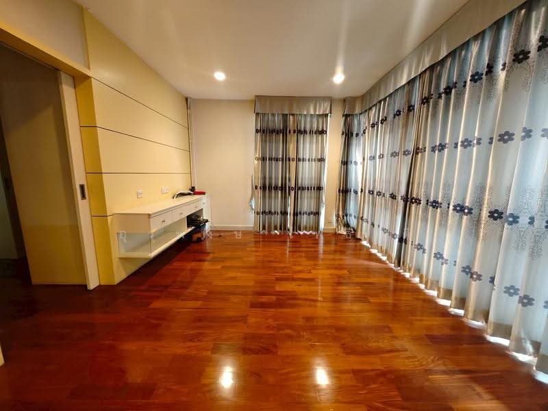 Grand Bangkok Boulevard Ratchapruek-Rattanathibet : แกรนด์ บางกอก บูเลอวาร์ด ราชพฤกษ์ - รัตนาธิเบศร์, นนทบุรี, ถนน ราชพฤกษ์, บางรักน้อย, เมืองนนทบุรี, นนทบุรี, 315 ตร.ม., บ้านเดี่ยว ขาย, โดย อุรุพงษ์ โพธิบัติ, 500659573 - DDproperty.com