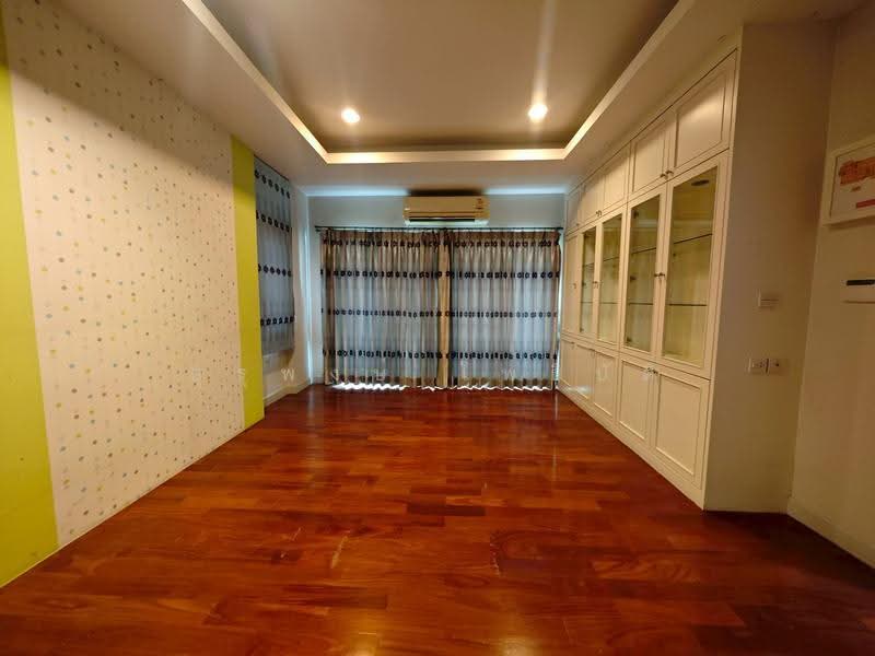 Grand Bangkok Boulevard Ratchapruek-Rattanathibet, Nonthaburi, Rachapruk Road, Bang Rak Noi, Muang Nonthaburi, Nonthaburi, 4 Bedrooms, 315 sqm, Single Detached House For Sale, by Uruponk Potibut, 500659573 - DDproperty.com