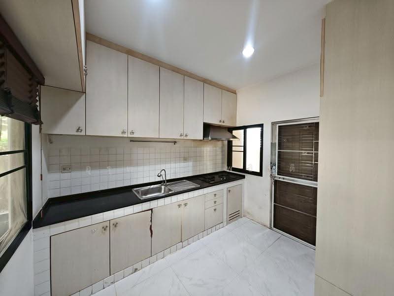 Grand Bangkok Boulevard Ratchapruek-Rattanathibet, Nonthaburi, Rachapruk Road, Bang Rak Noi, Muang Nonthaburi, Nonthaburi, 4 Bedrooms, 315 sqm, Single Detached House For Sale, by Uruponk Potibut, 500659573 - DDproperty.com