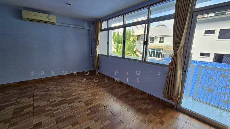 Townhouse in PhromPhong, Bangkok, Khlong Tan Nua, Watthana, Bangkok, 4 Bedrooms, 180 sqm, Townhouse For Rent, by BANGKOK PROPERTY AGENTS, 500659582 - DDproperty.com
