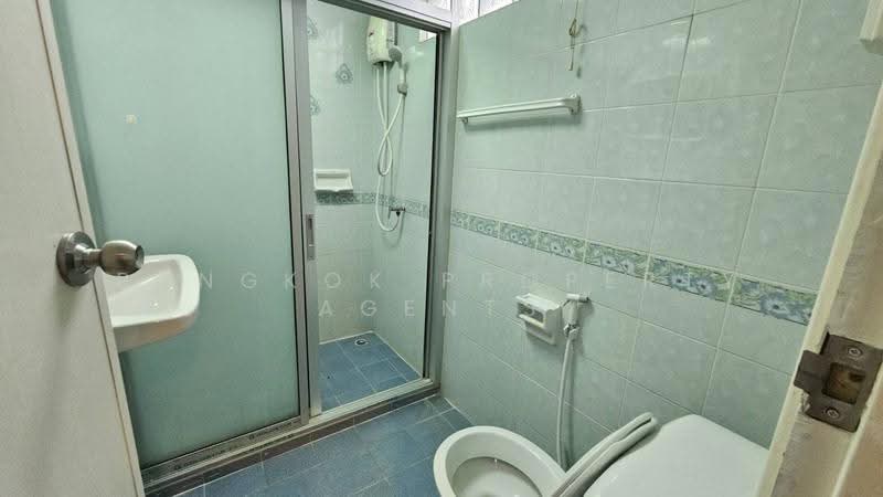 Townhouse 4 beds PhromPhong, กรุงเทพ, คลองตันเหนือ, วัฒนา, กรุงเทพ, 180 ตร.ม., ทาวน์เฮ้าส์ ให้เช่า, โดย BANGKOK PROPERTY AGENTS, 500659593 - DDproperty.com