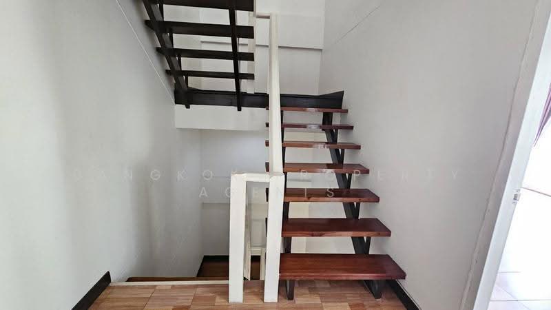 4-BEDROOM TOWNHOUSE IN PHROM PHONG, Bangkok, Khlong Tan Nua, Watthana, Bangkok, 4 Bedrooms, 180 sqm, Townhouse For Rent, by BANGKOK PROPERTY AGENTS, 500659623 - DDproperty.com
