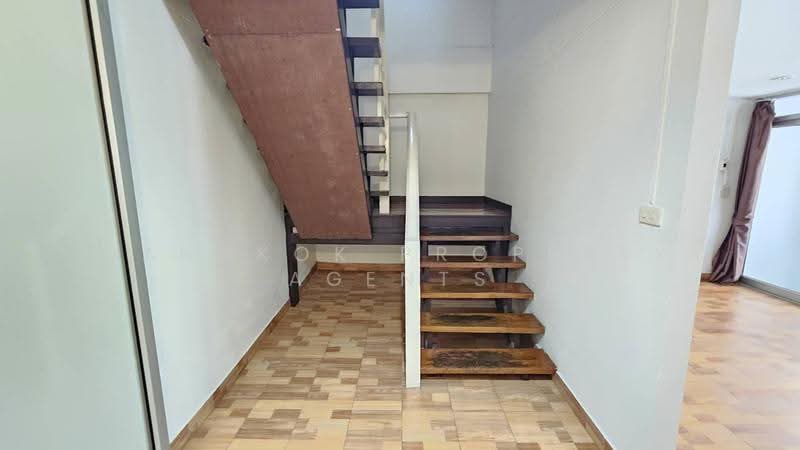 4-BEDROOM TOWNHOUSE IN PHROM PHONG, Bangkok, Khlong Tan Nua, Watthana, Bangkok, 4 Bedrooms, 180 sqm, Townhouse For Rent, by BANGKOK PROPERTY AGENTS, 500659623 - DDproperty.com