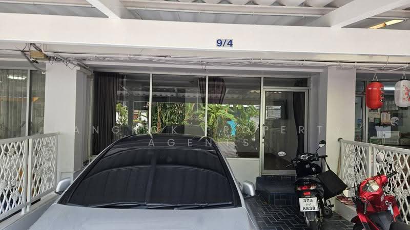 4-BEDROOM TOWNHOUSE IN PHROM PHONG, กรุงเทพ, คลองตันเหนือ, วัฒนา, กรุงเทพ, 180 ตร.ม., ทาวน์เฮ้าส์ ให้เช่า, โดย BANGKOK PROPERTY AGENTS, 500659623 - DDproperty.com