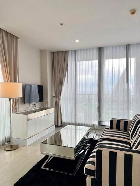 Noble Ploenchit, Bangkok, 1035 Ploenchit Road, Lumphini, Pathum Wan, Bangkok, 3 Bedrooms, 209 sqm, Condo For Rent, by Tanakrit Chotbuddkayan, 500659693 - DDproperty.com
