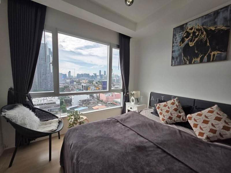 Thru Thonglor, Bangkok, Petchaburi Road, Bang Kapi, Huai Khwang, Bangkok, 1 Bedroom, 37 sqm, Condo For Rent, by VELARQ ESTATE, 500659725 - DDproperty.com