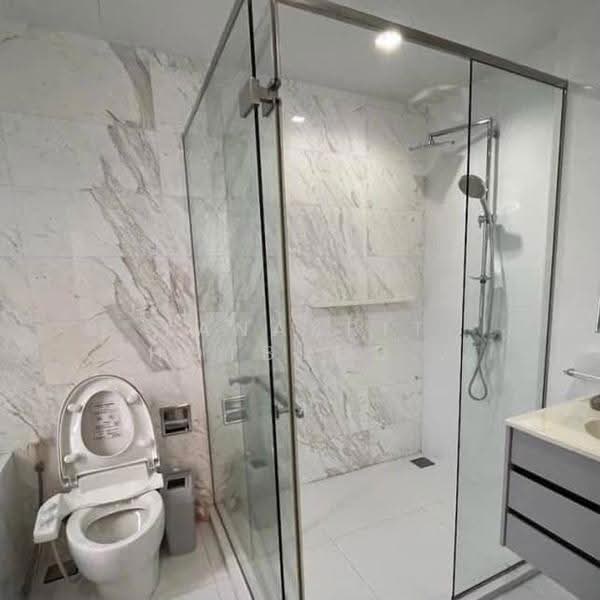 HQ Thonglor by Sansiri, Bangkok, Sukhumvit Road, Khlong Tan Nua, Watthana, Bangkok, 2 Bedrooms, 75 sqm, Condo For Rent, by Tanakrit Chotbuddkayan, 500659729 - DDproperty.com